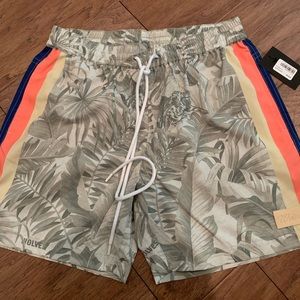 IN THE WILD REEVES SHORTS IN TAN WILD PRINT